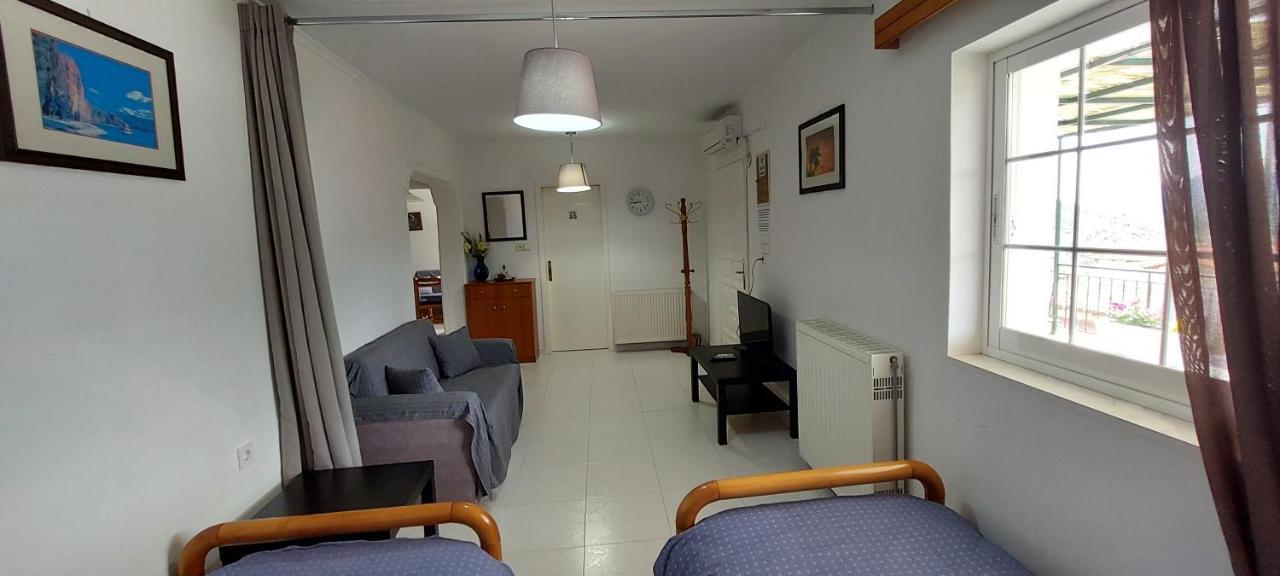 Agios Georgios Village Filippiás Eksteriør billede